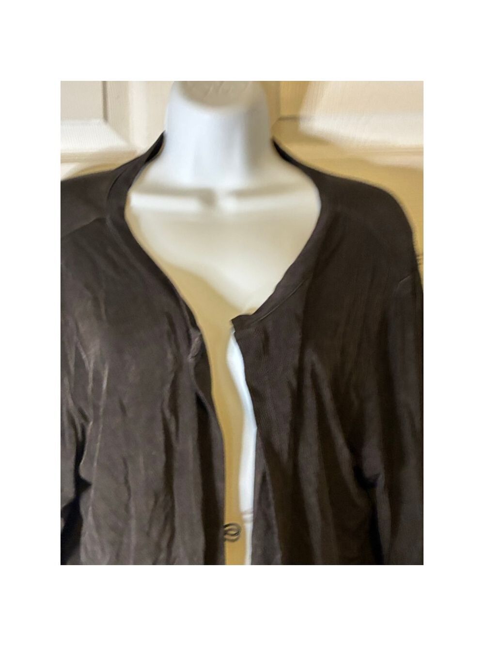 Women's Chico's Black Travelers Cardigan Size L - Picture 2 of 5